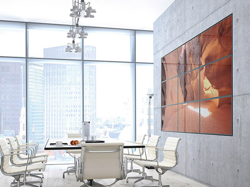 Vogels PFW 6880 Videowall Pop-Out-Modul flach Anwendung Vogels PFW 6880 Videowall Pop-Out-Modul flach Anwendung