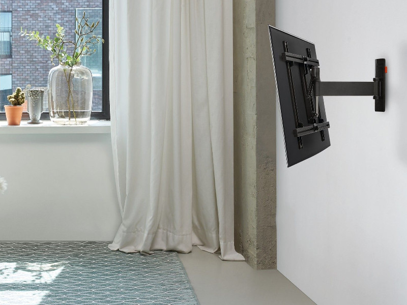 Vogel's WALL 3325 schwenkbare TV Wandhalterung 40"-65", schwarz Anwendung