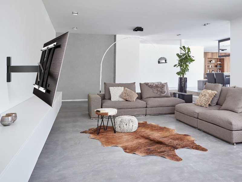 Vogels THIN 525 ExtraThin schwenkbare Fernseh Wandhalterung